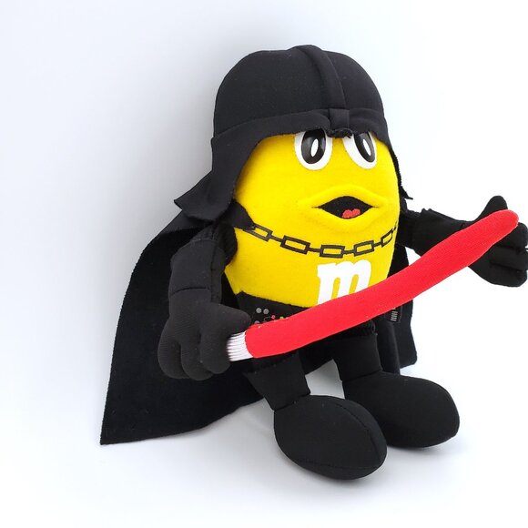 Star Wars “Chocolate M-Pire” Yellow M&M “Darth Vader” Plush Toy - Picture 2 of 4